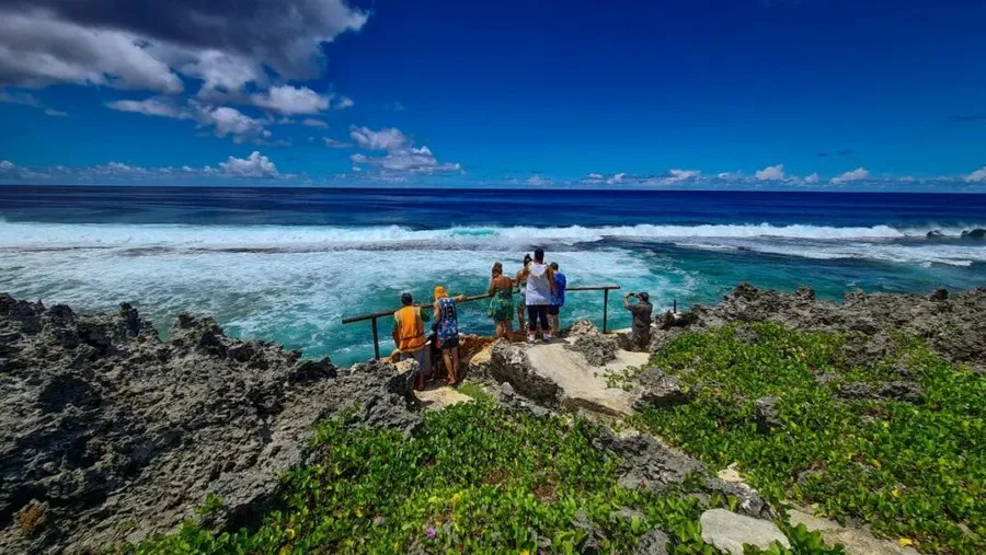 The Complete Travel Guide to the Southern Cook Islands ????