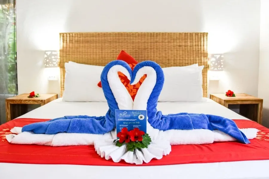 16 Most Romantic Things to Do on Rarotonga for Couples ❤️