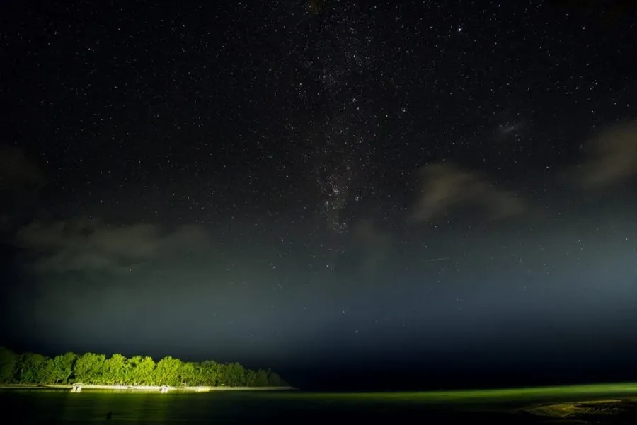 6 Best Spots for Stargazing in Rarotonga & the Cook Islands ⭐