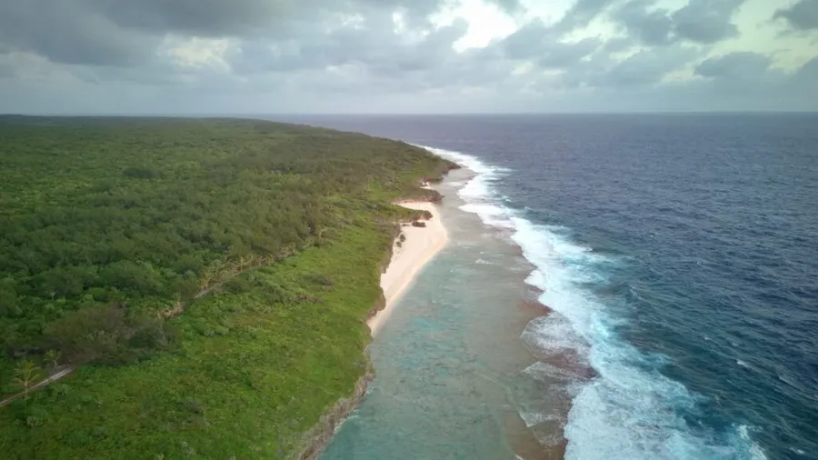 7 Best Beaches on Atiu