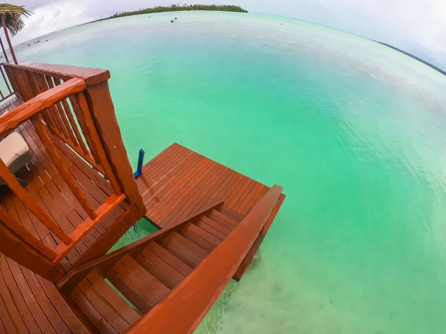 The Best Overwater Bungalows in the Cook Islands ???? [2023]