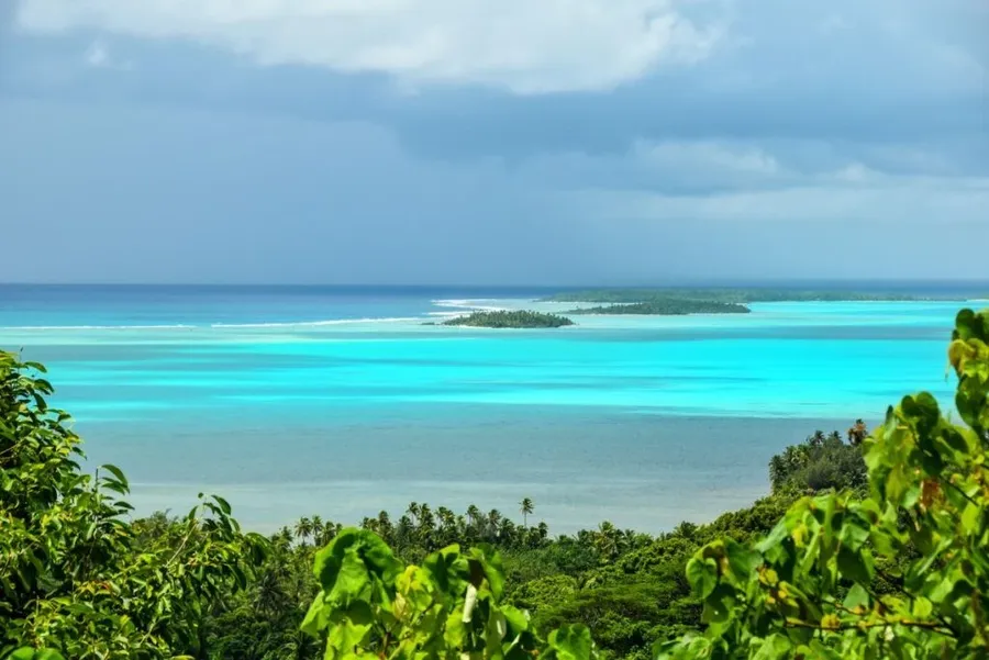 Who are the People of the Cook Islands?
