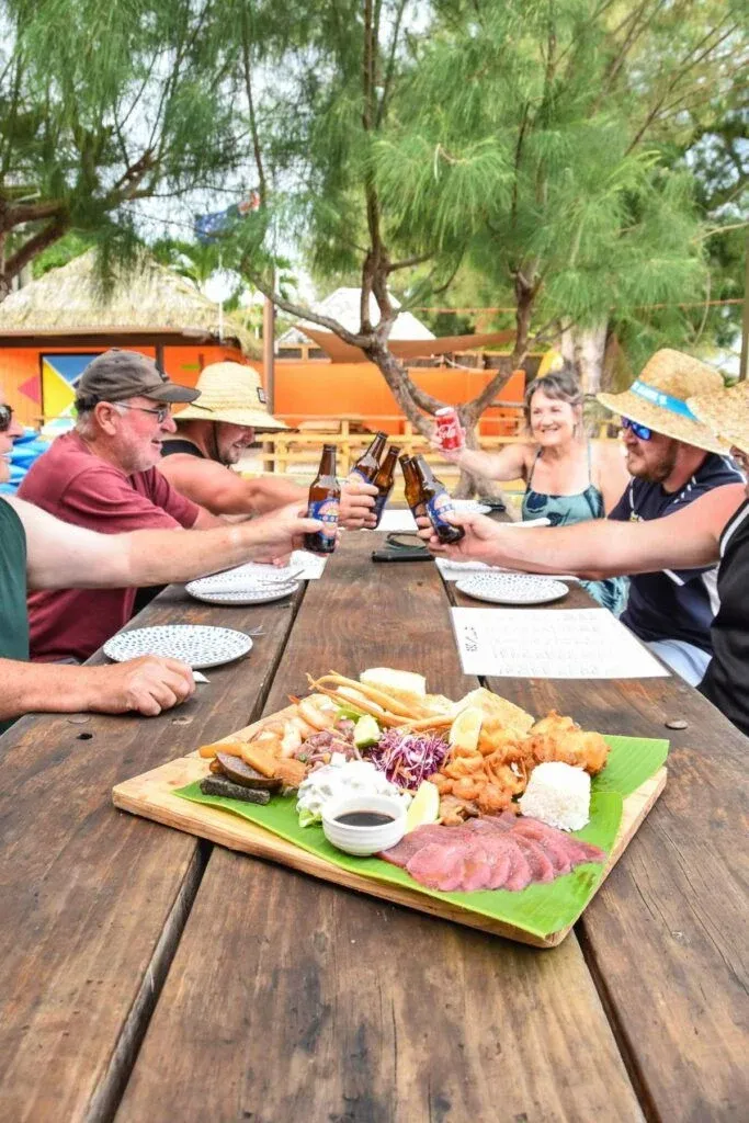 The Best Places to Eat on Rarotonga: 10 Best Restaurants ???? [2023]