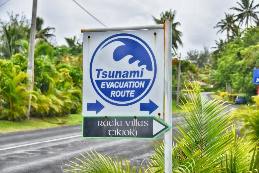 The Guide to Earthquakes & Tsunamis in the Cook Islands