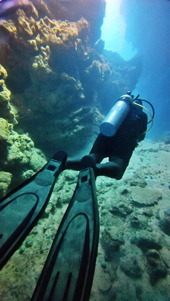 The Best Scuba Diving in the Cook Islands: Top 10 Places to Scuba Dive