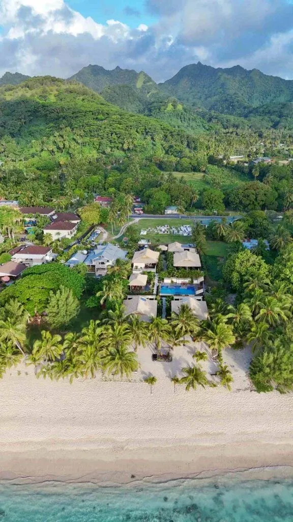 20 Most Romantic Honeymoon Resorts in the Cook Islands [2025]