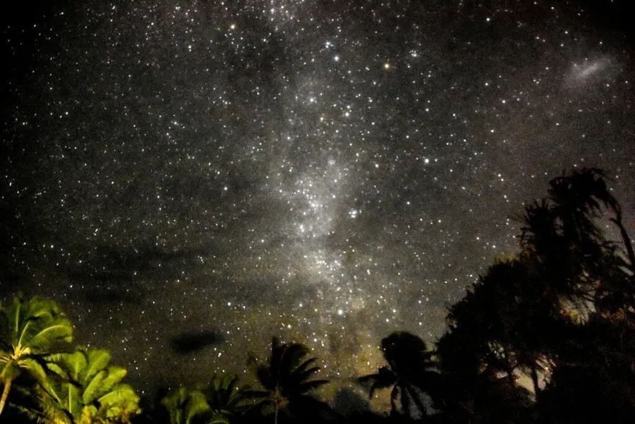 16 Most Romantic Things to Do on Rarotonga for Couples ❤️