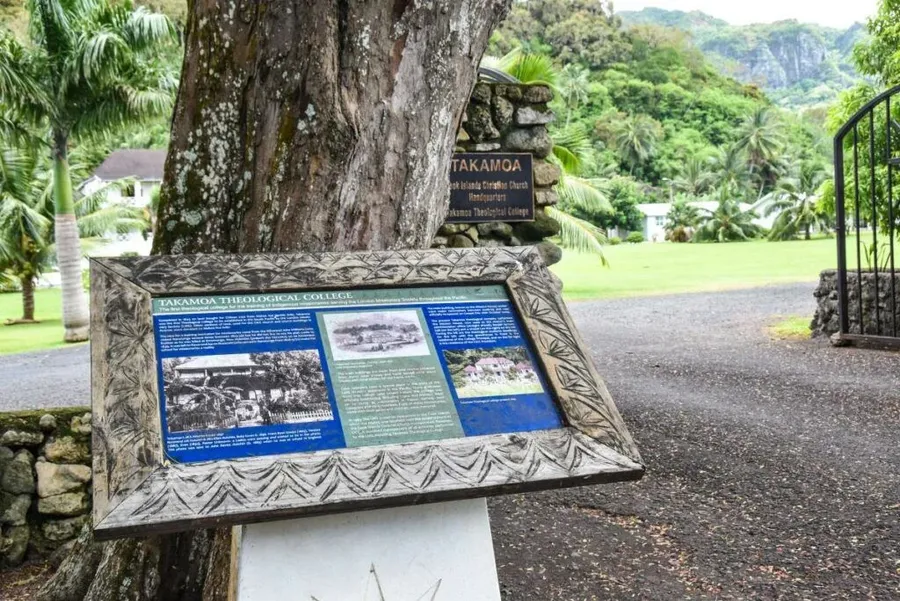 10 Best Cultural Activities in Rarotonga & the Cook Islands ????