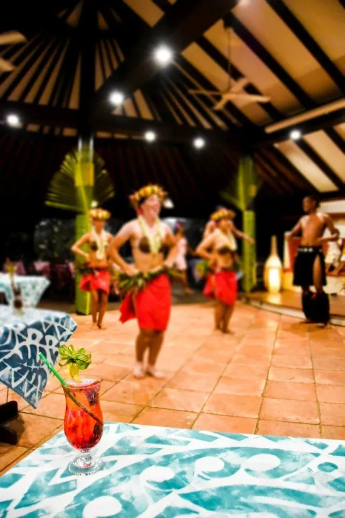 7 Best Island Nights in Rarotonga & the Cook Islands ???????? [2023]