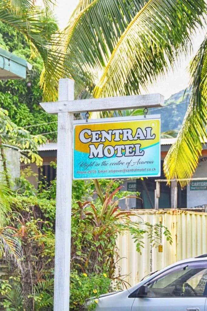 10 Best Budget Accommodations on Rarotonga 🐚 [2025]