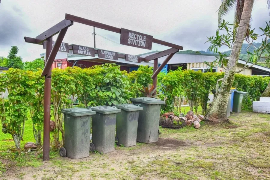 30 Ways to Travel More Sustainably in the Cook Islands ♻️