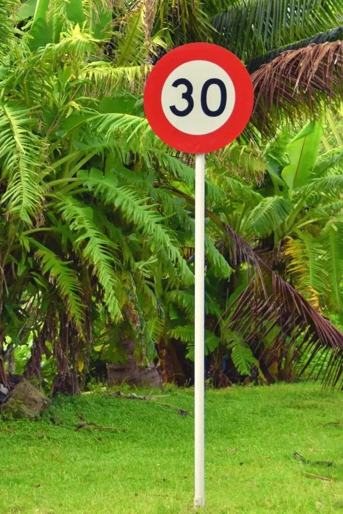 10 Tips for Riding a Scooter in Rarotonga & the Cook Islands