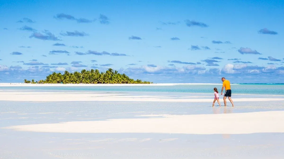 The Complete Travel Guide to Aitutaki for Families