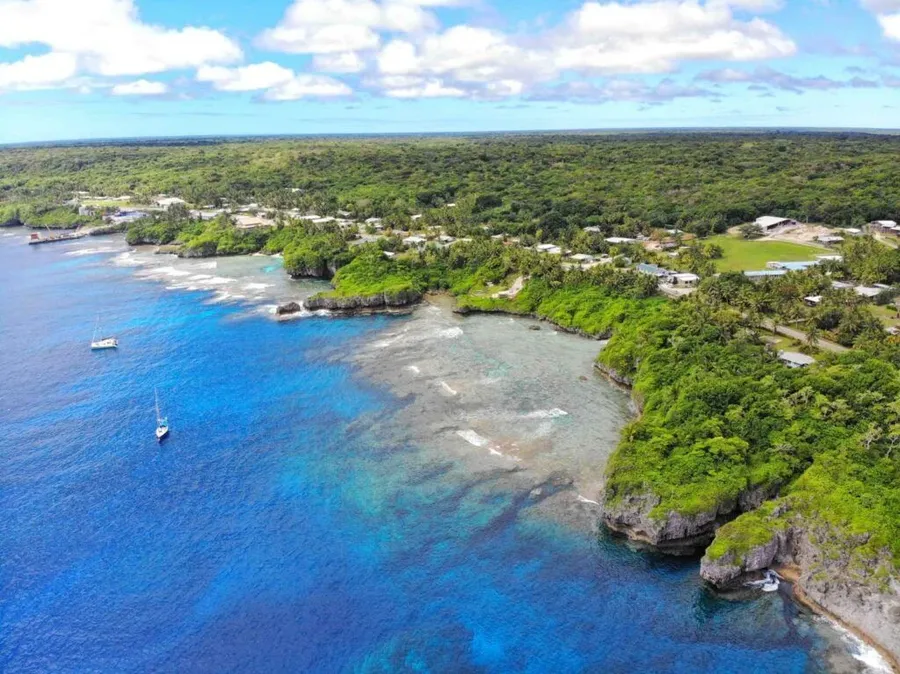 The Complete Travel Guide to Alofi