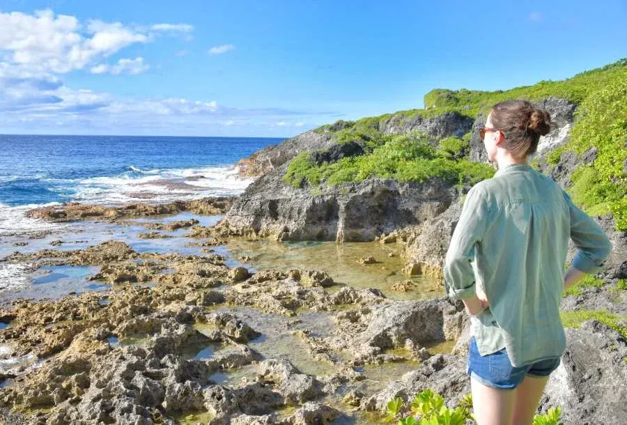 10 Amazing Lookouts for Watching Whales in Niue