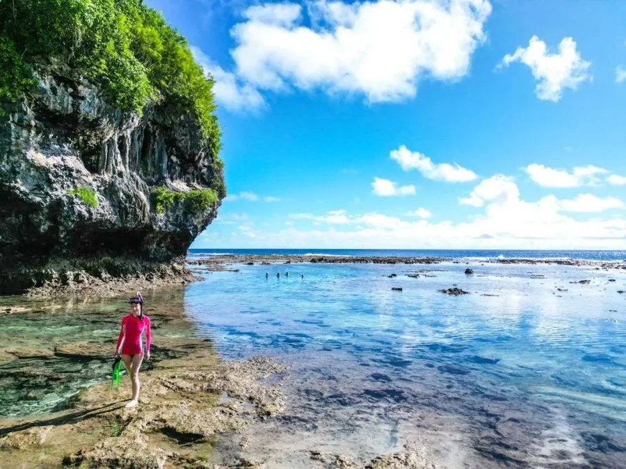 8 Best Walks in Alofi
