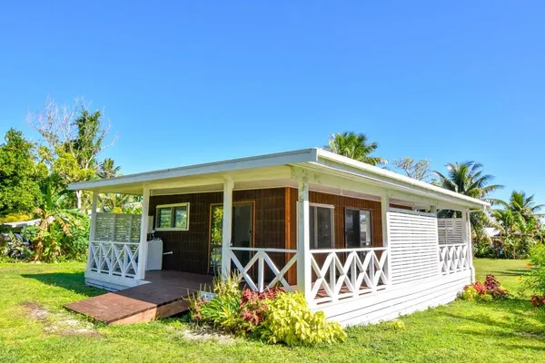 7 Best Holiday Homes in Alofi