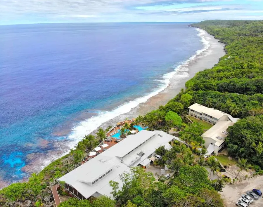 10 Amazing Lookouts for Watching Whales in Niue