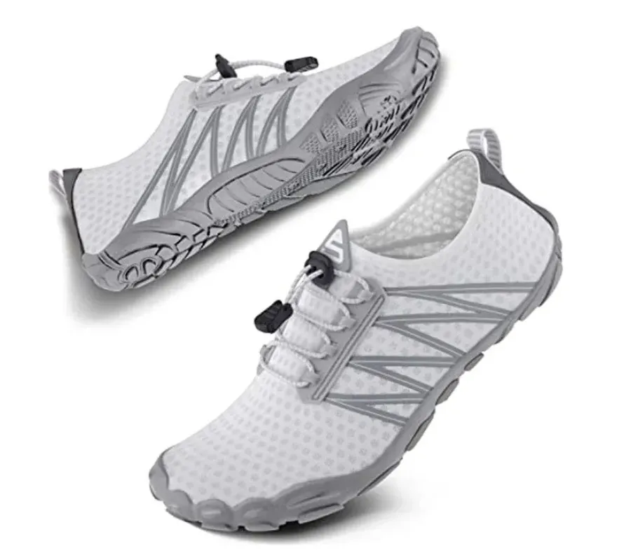 10 Best Reef Shoes for Niue