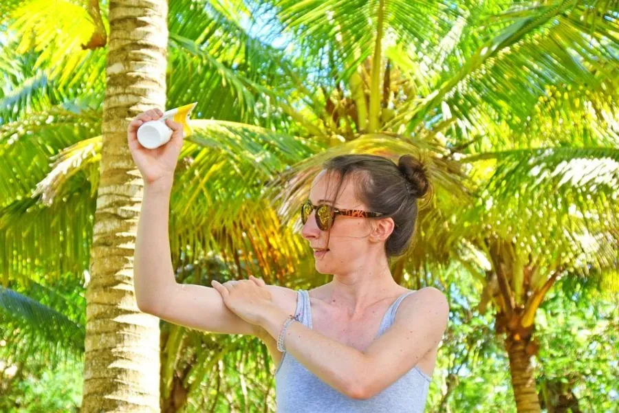 Niue Weather in November