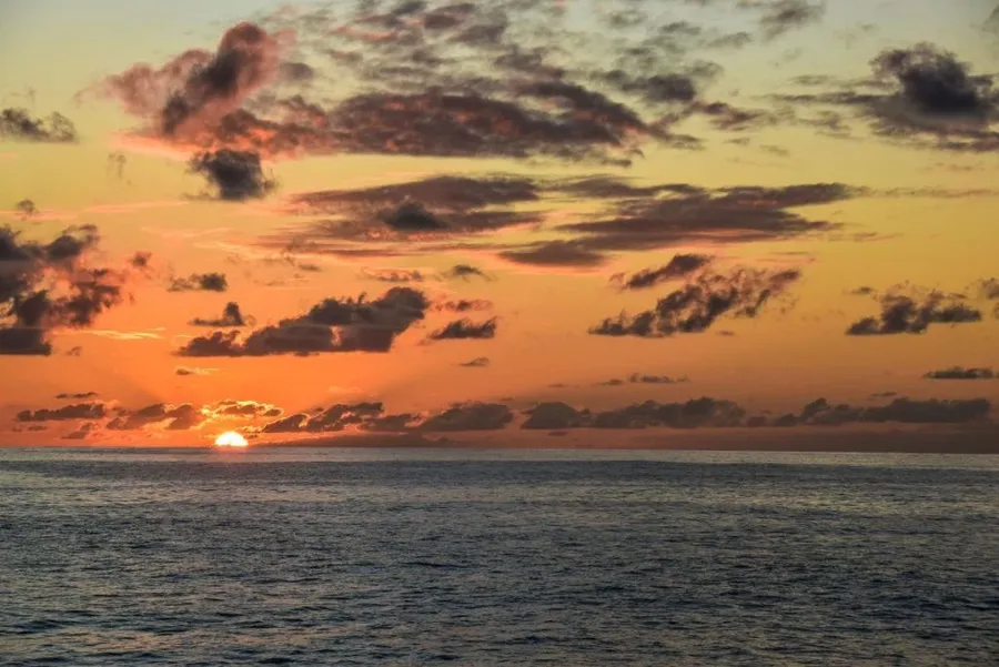 10 Most Beautiful Sunrise &amp; Sunset Spots in Niue