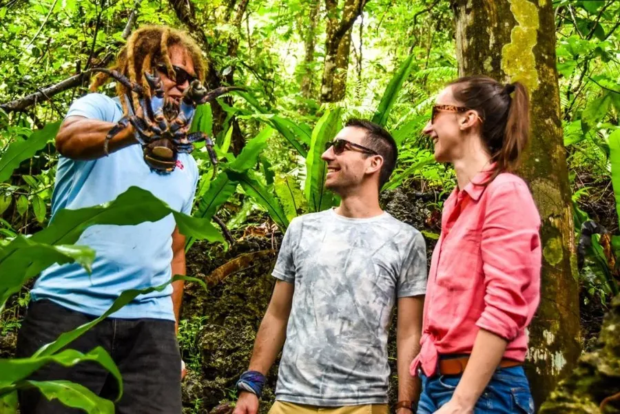 Niue Honeymoon Itinerary: 7 Days / One Week
