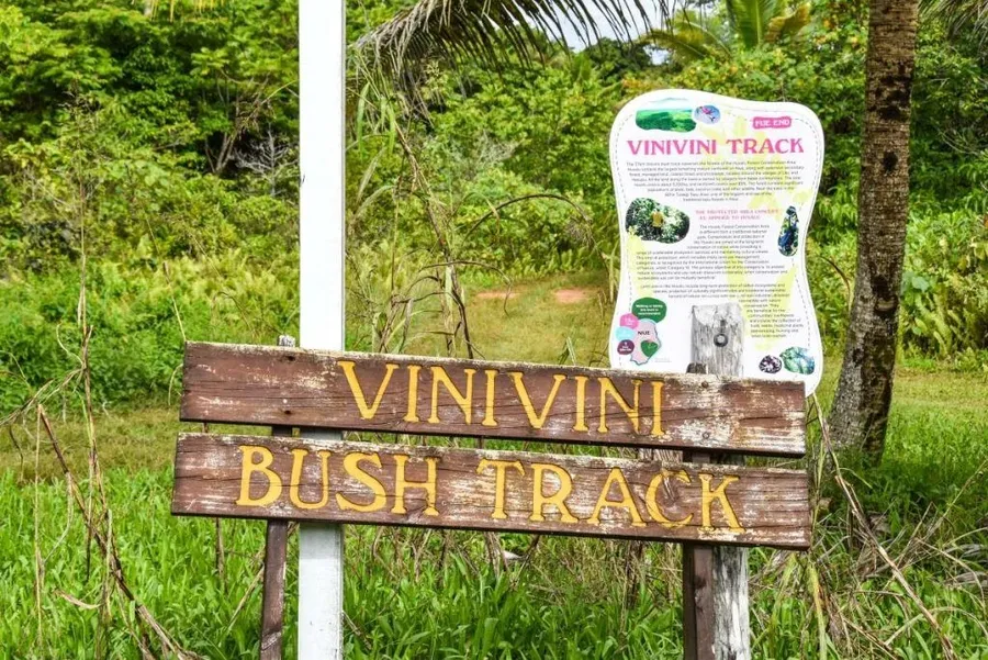 The Guide to Walks in Niue