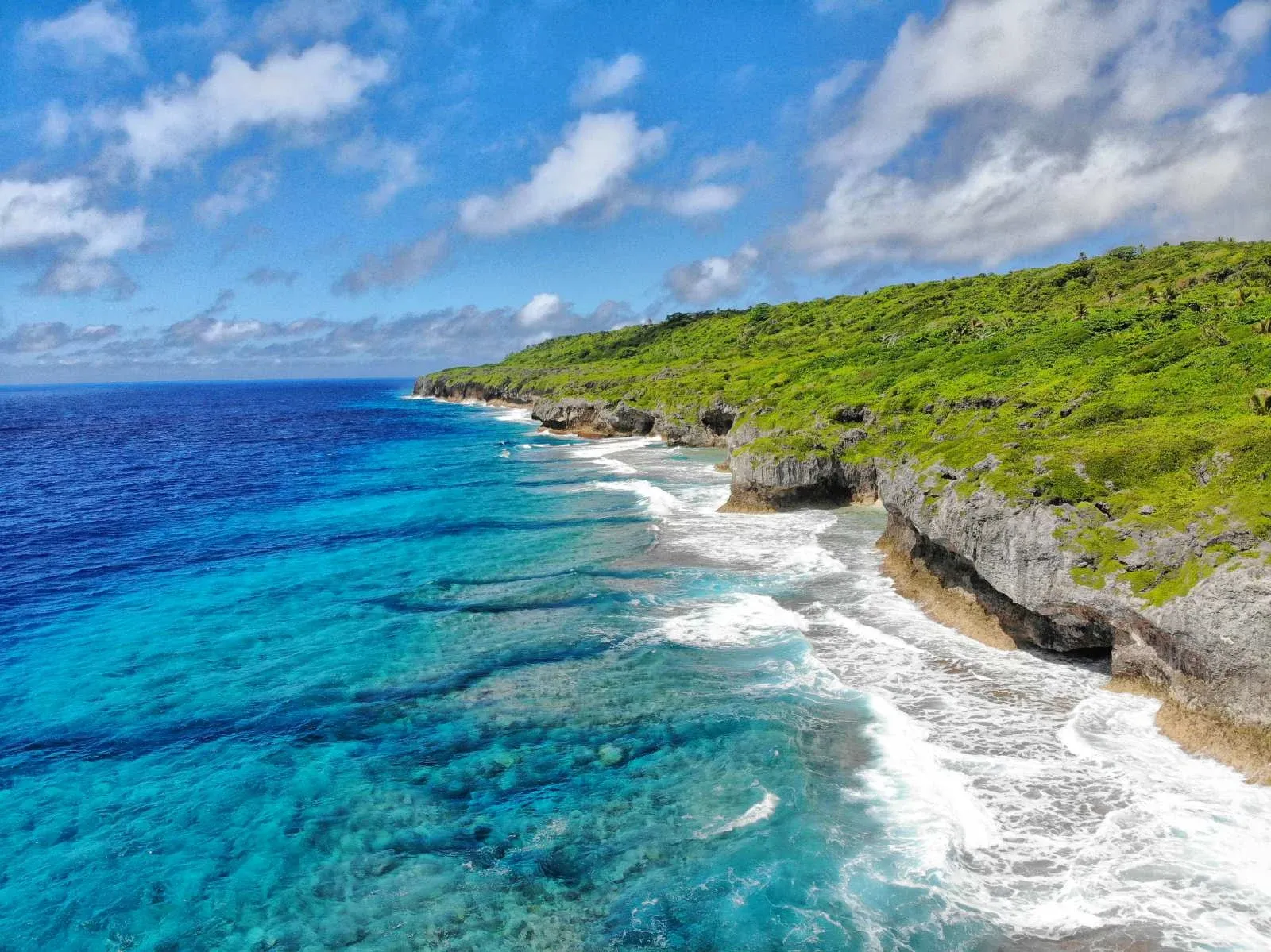 Niue Weather in May