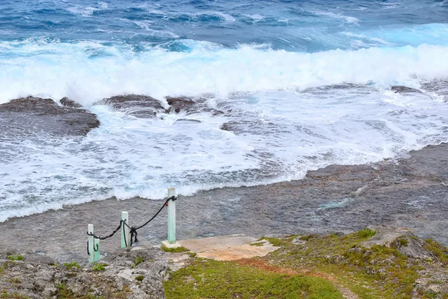 7 Best Sea Tracks on the East Coast of Niue