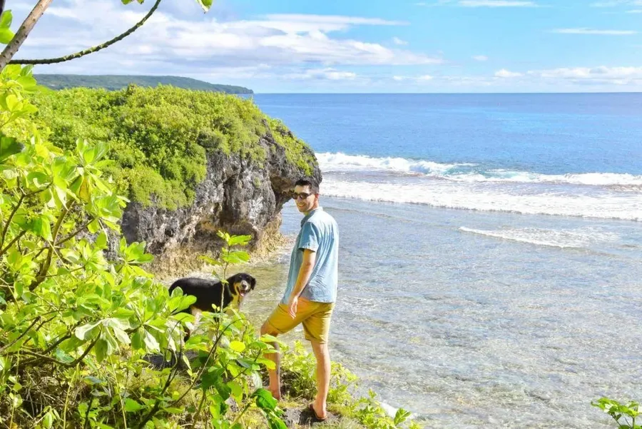 9 Best Walks in Alofi