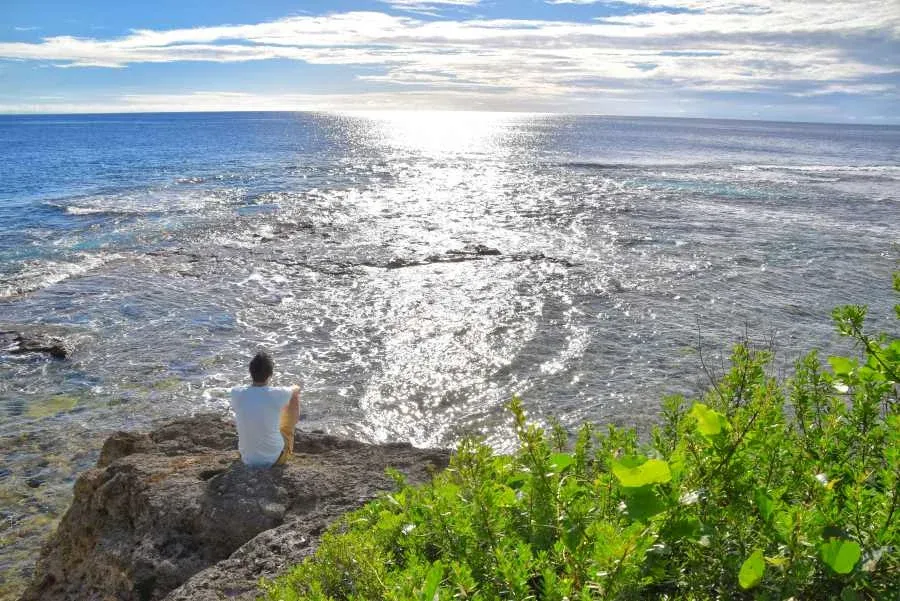 8 Best Walks in Alofi
