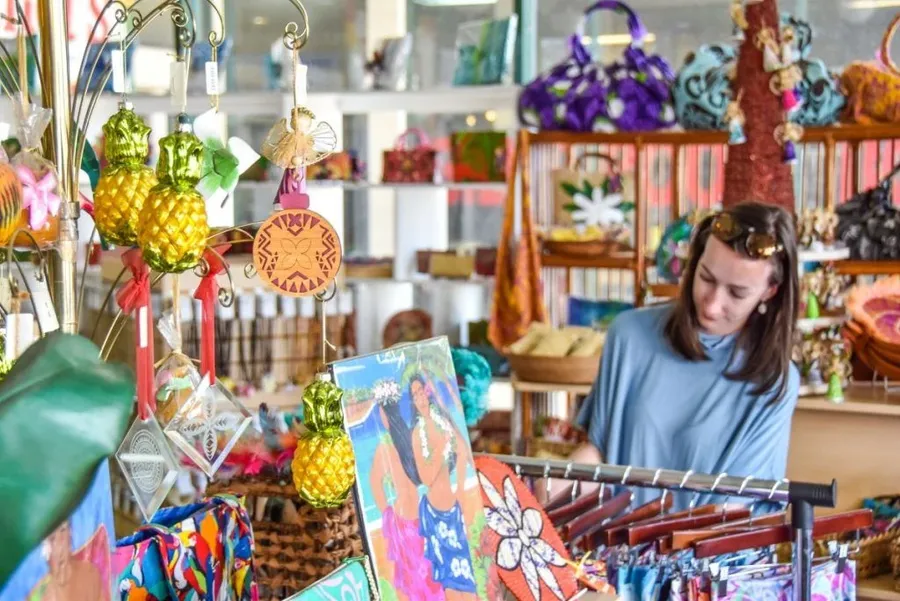 Store Samoa The Guide to Shopping in Samoa + The Best Places to Shop 🛍️ 2026 ...