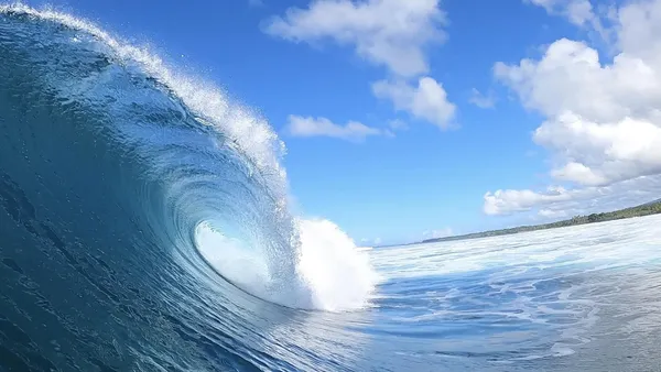 10 Best Places to Surf in Samoa 🌊 | Samoa Pocket Guide