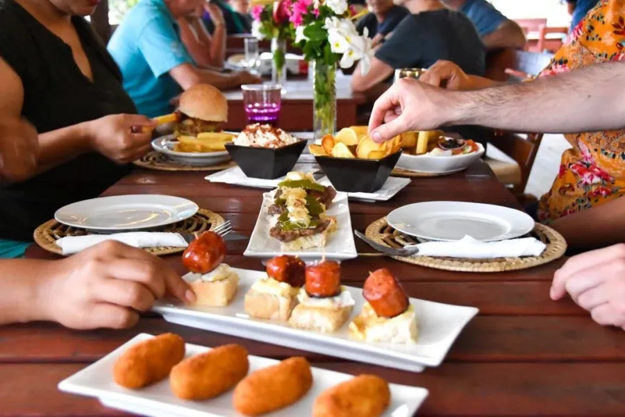 15 BEST Cafes & Restaurants in Vava'u [2023]