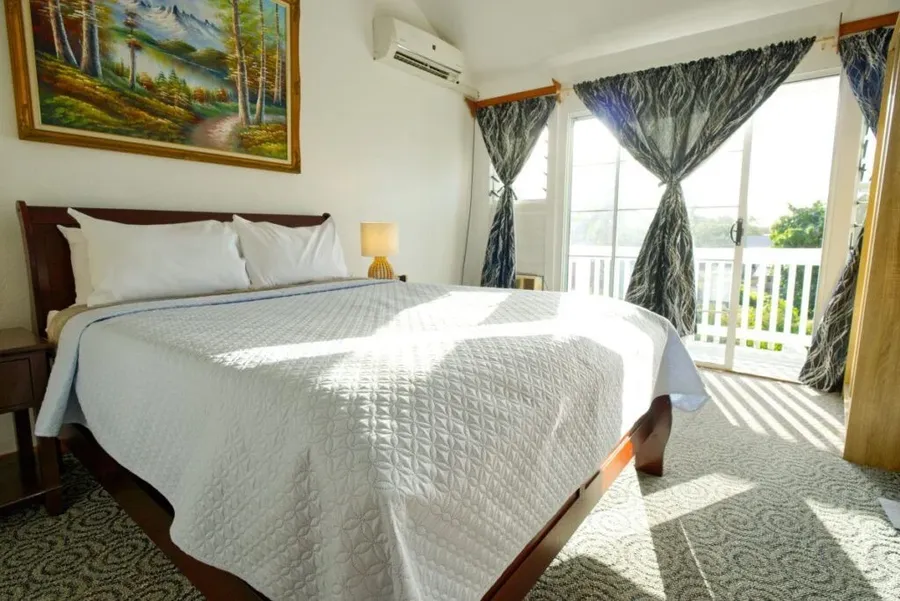 8 BEST Luxury Accommodations on Tongatapu