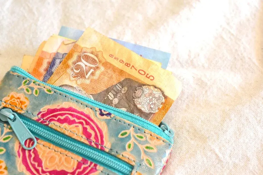 What is The Best Way to Pay in Tonga?