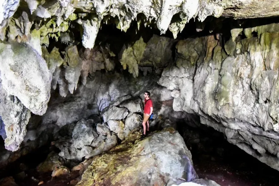 Tonga Budget & Backpacking Itinerary: 14 Days / 2 Weeks