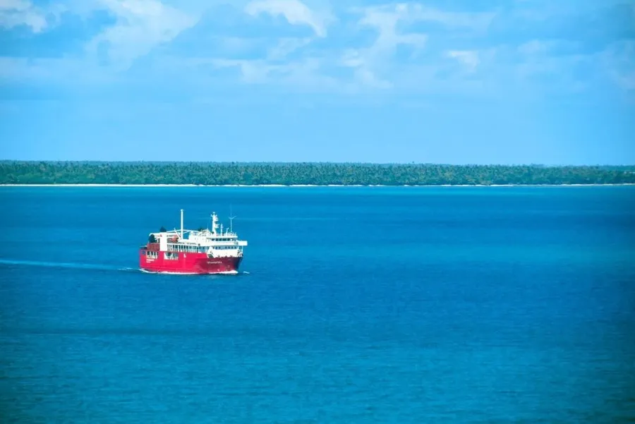 Tonga Budget & Backpacking Itinerary: 14 Days / 2 Weeks