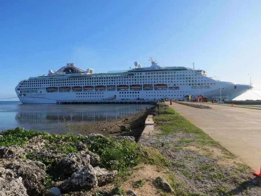 7 Ways to Get to Nuku’alofa (& Around Nuku’alofa)