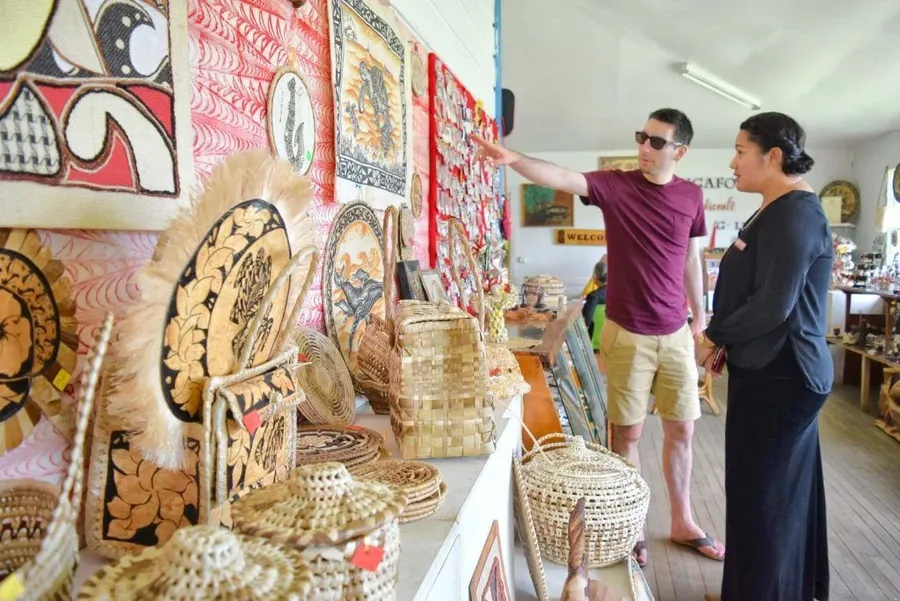 50 BEST Things to Do on Tongatapu ???? [2023]
