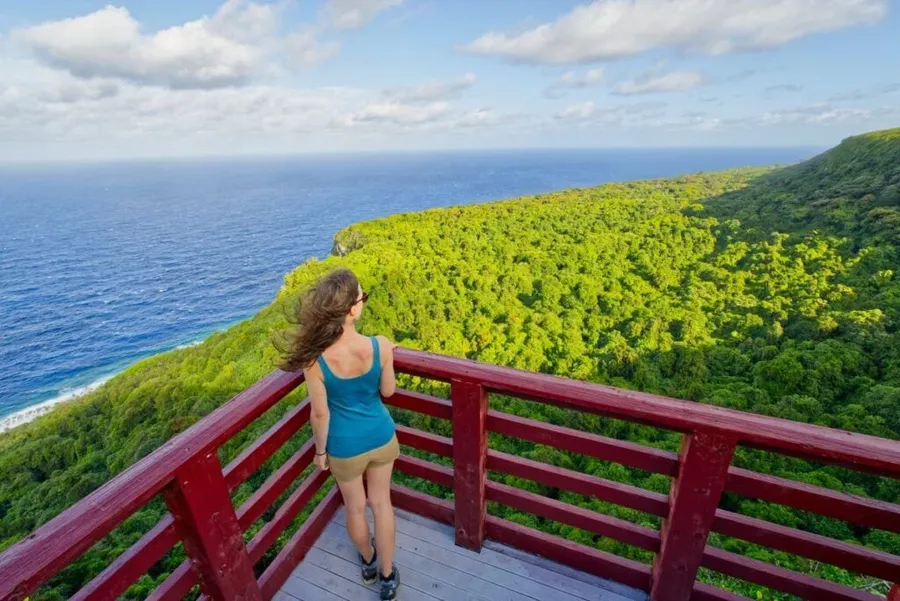 10 Best Places to See Whales in Tonga From Shore