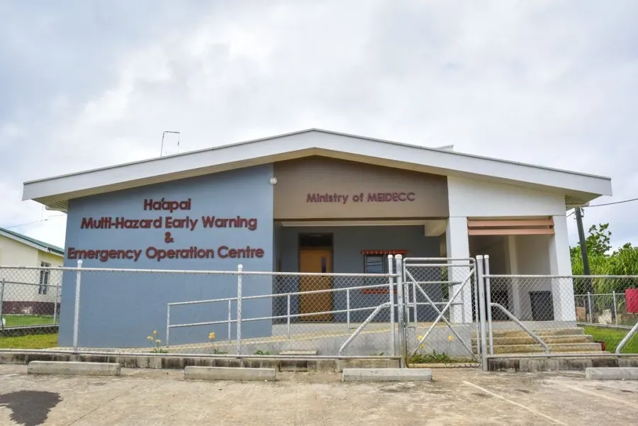 Earthquakes & Tsunamis in Tonga