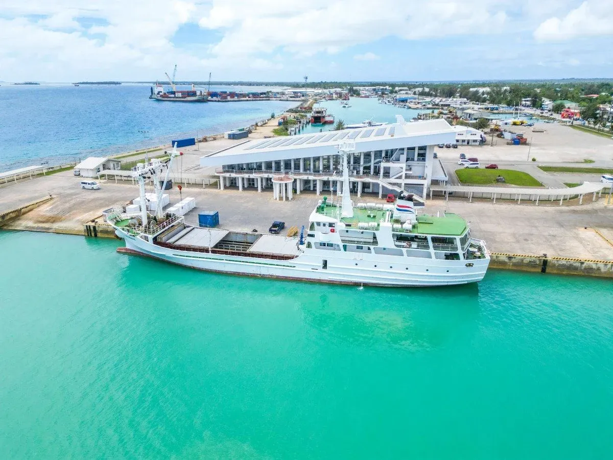 The Niuas Transport Guide: 5 Ways to Get to The Niuas (&amp; Get Around The Niuas)