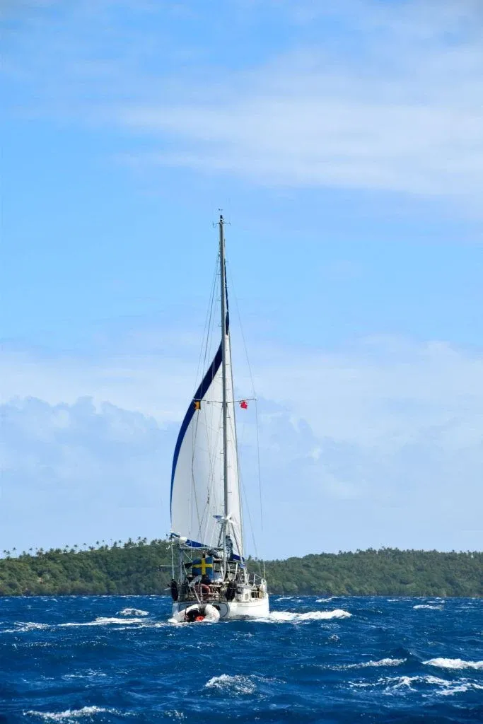 The Niuas Transport Guide: 5 Ways to Get to The Niuas (&amp; Get Around The Niuas)