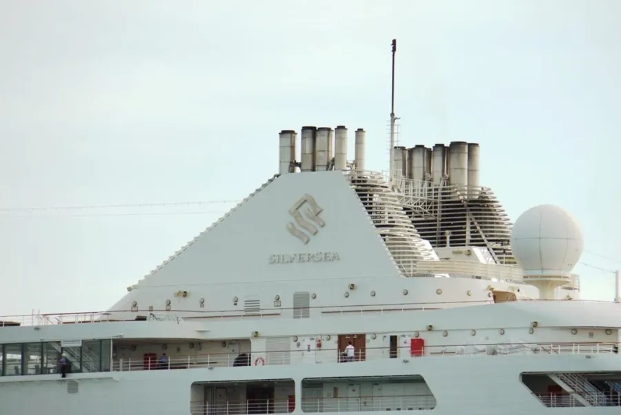 10 Best Cruises That Visit Tonga 🚢 [2025]