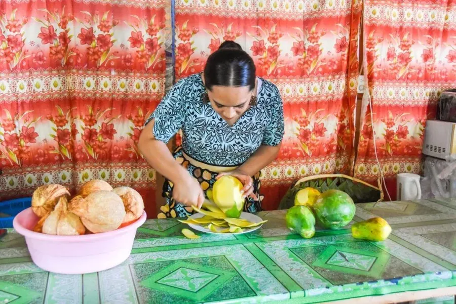 Sitita Cooking Class Papaya Coconut Food MUST CREDIT tongapocketguide.com 1024x684