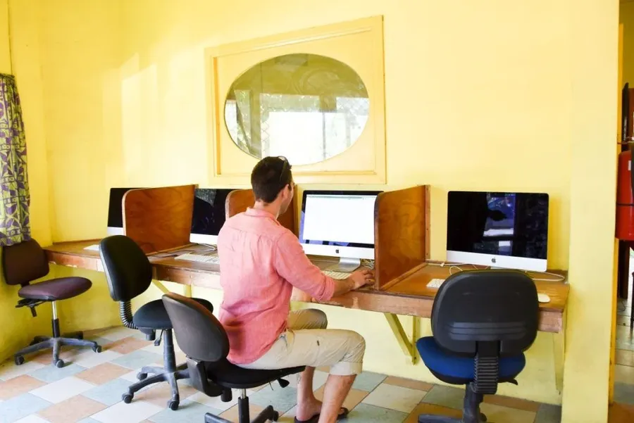 Information, Shops &amp; Services in Tongatapu