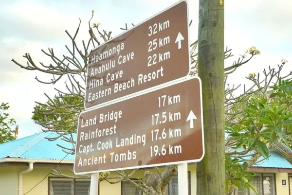Travel Times Directions CREDIT TongaPocketGuide.com 1024x684