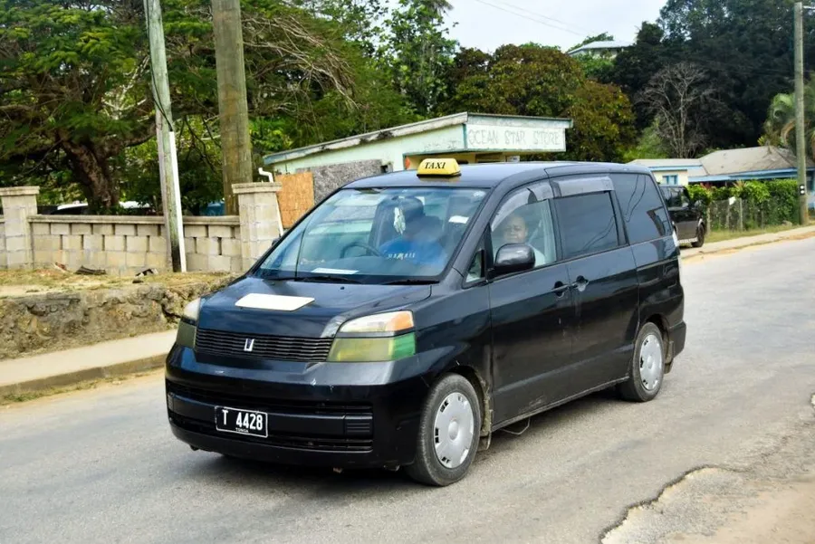 10 Things to Know About Taxis in Tonga